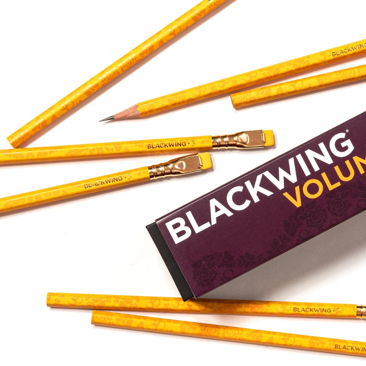 Blackwing Volume 3 (Set of 12) 4 Blackwing Volume 3 (Set of 12)