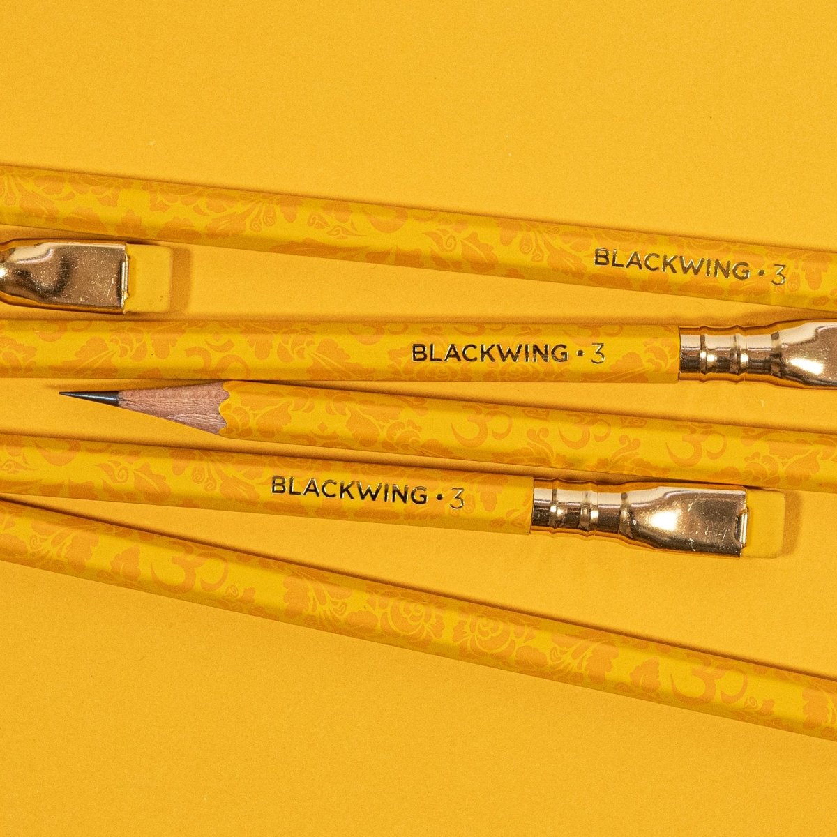 Blackwing Volume 3 (Set of 12) 5 Blackwing Volume 3 (Set of 12)